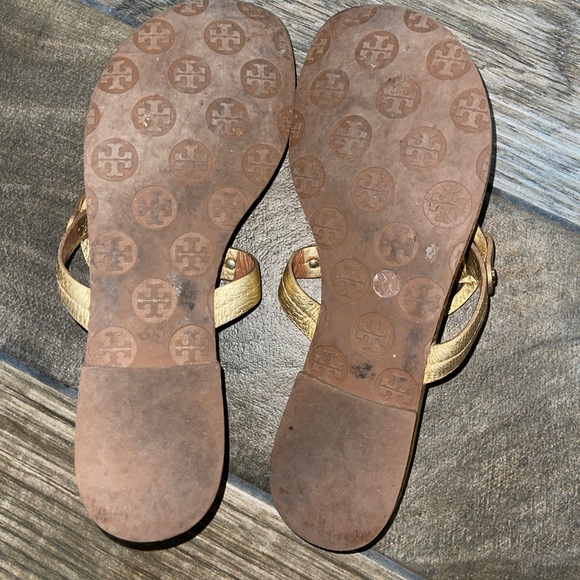Tory Burch matte gold millers - Picture 2 of 3